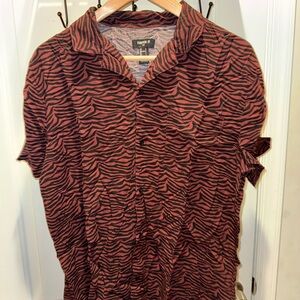 Forever 21 Men's Red and Black Zebra Print Shirt